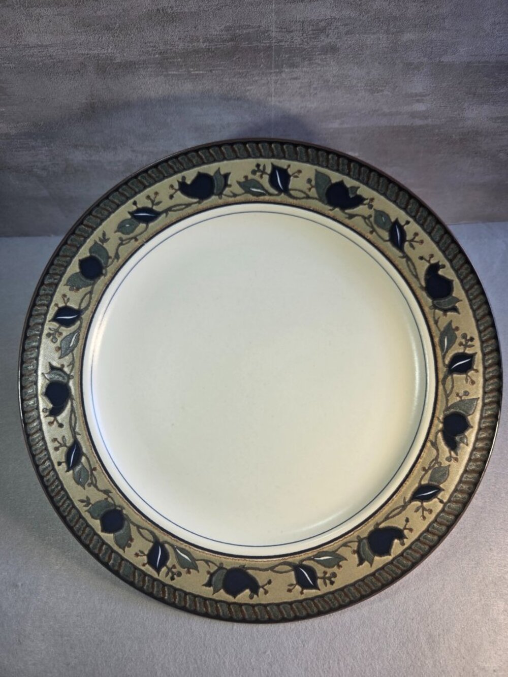 Mikasa Intaglio Arabella Large Serving Platter
